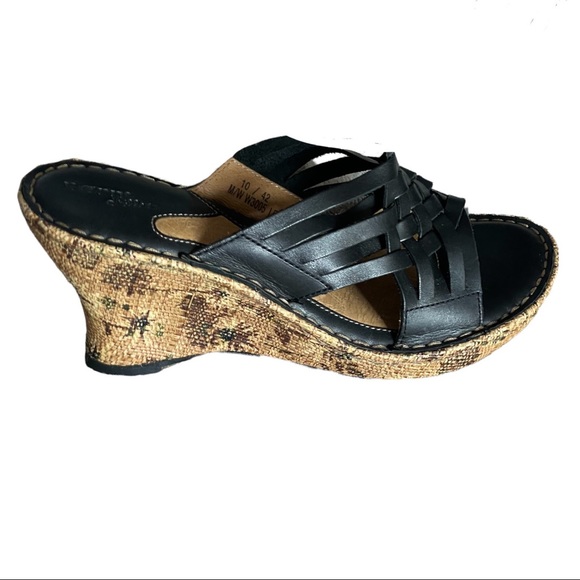 Born Shoes - Born Leather Sandals Palm Tree Print Size 10 New without Tags